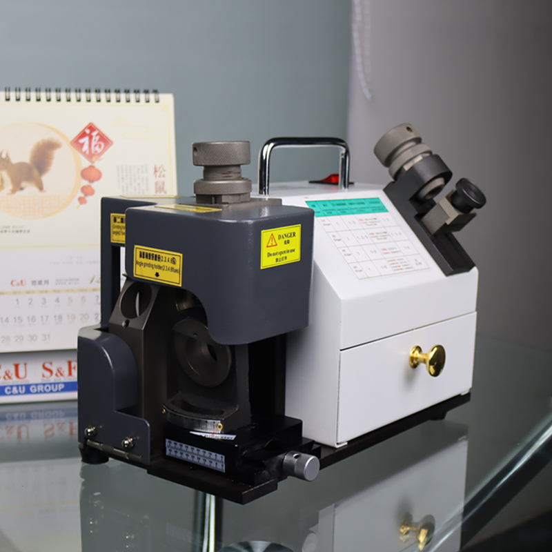 Máy mài dao phay ngón GD-313